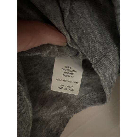 CODE X MODE Women’s Crewneck Short/Cropped Sweater Pullover Gray Size Medium NWT - Picture 9 of 9